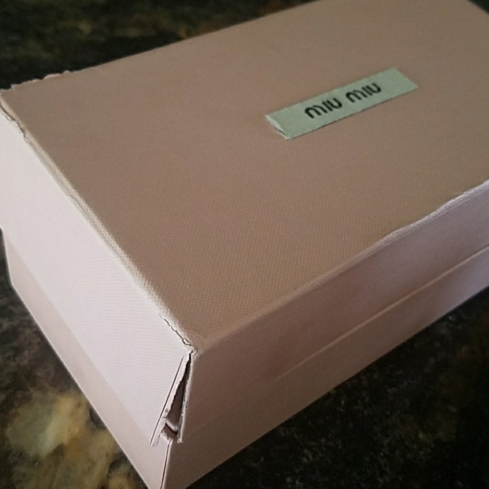 Authentic Miu Miu sunnies